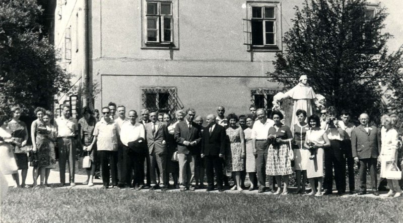 Советская делегация на симпозиуме в г. Брно 1965г. Фотография из фондов мемориального музея Н. И. Вавилова при Институте общей генетики РАН