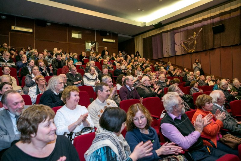 «Как здорово, что все мы здесь сегодня собрались…»