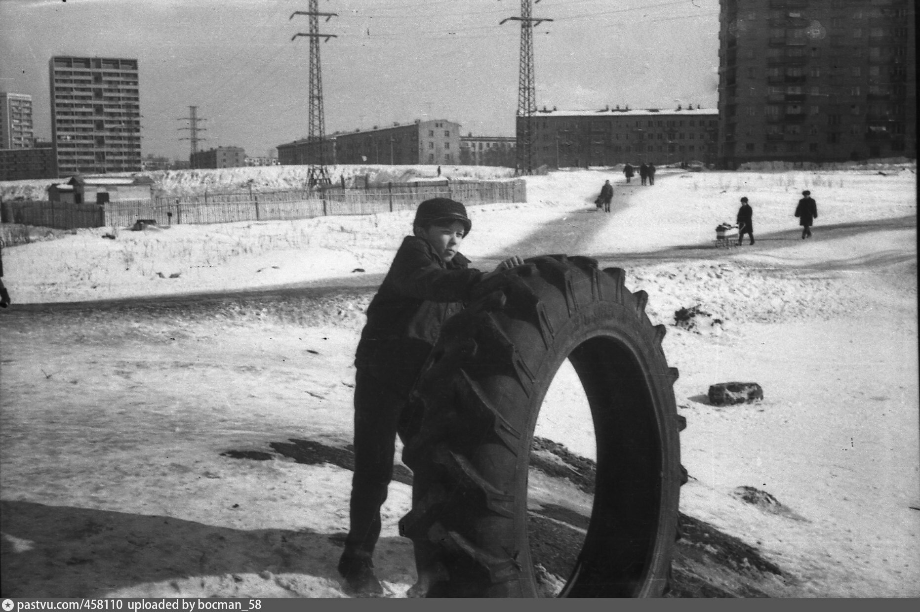 Фото 131.1 1971 овраг Чуры на месте Академического парка